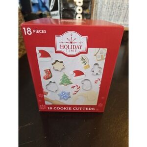 Holiday Time NWT Cookie Cutter Set - 18 Piece